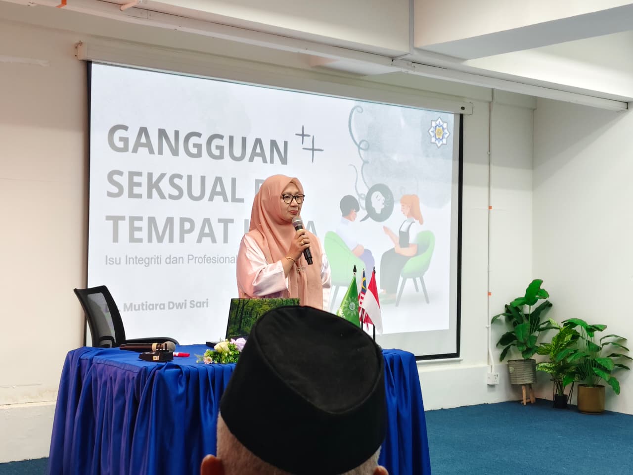 Taklimat Majlis al-Qolb UMAM Bahas Isu “Gangguan Seksual di Tempat Kerja” Bersama Dr. Mutiara Dwi Sari